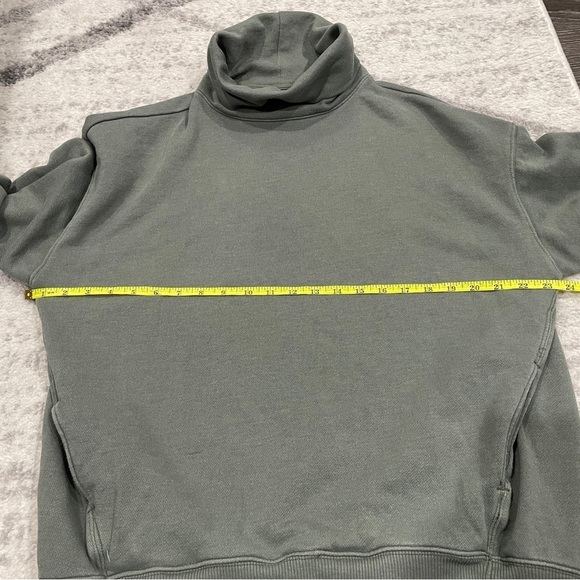 Aerie Green Turtle Neck Oversized Sweatshirt - Picture 9 of 11
